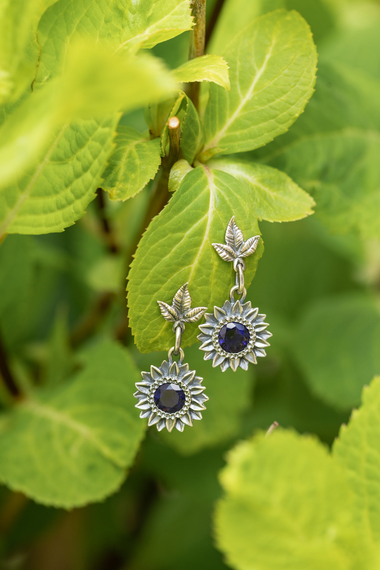 Sunflower Iolite Drops