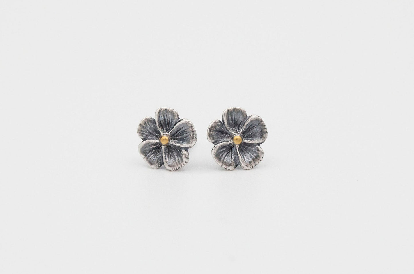 Buttercup Studs