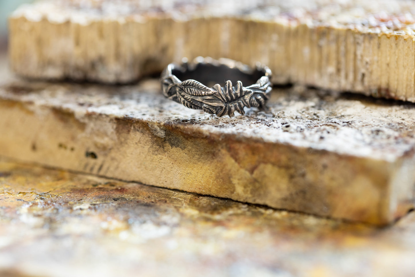 Flora Band