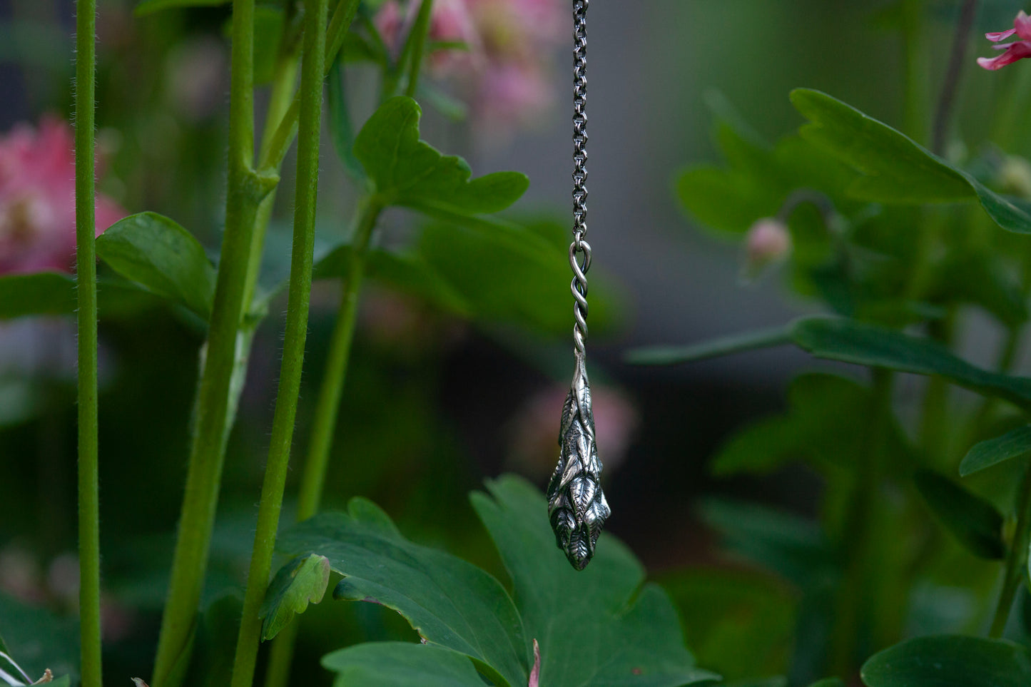 Foliage Drop Necklace